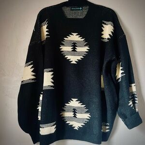 Black & Cream Aztec Pattern Western Crewneck Sweater 2X